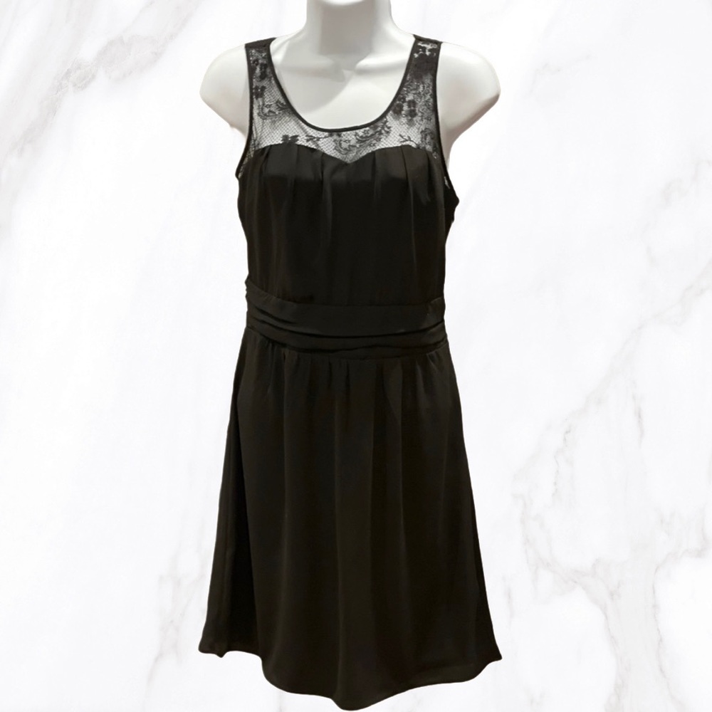 Express midi dress with floral lace detail